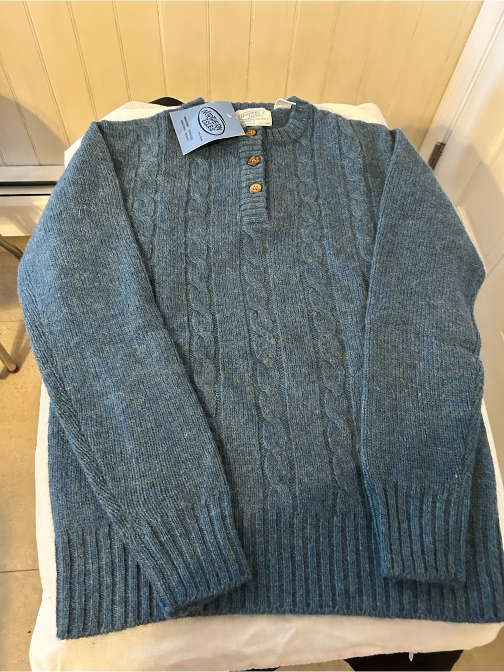 NWT Vintage 80’s Northern Isles Blue Cable Knit Wool Blend Sweater Size 36/Med
